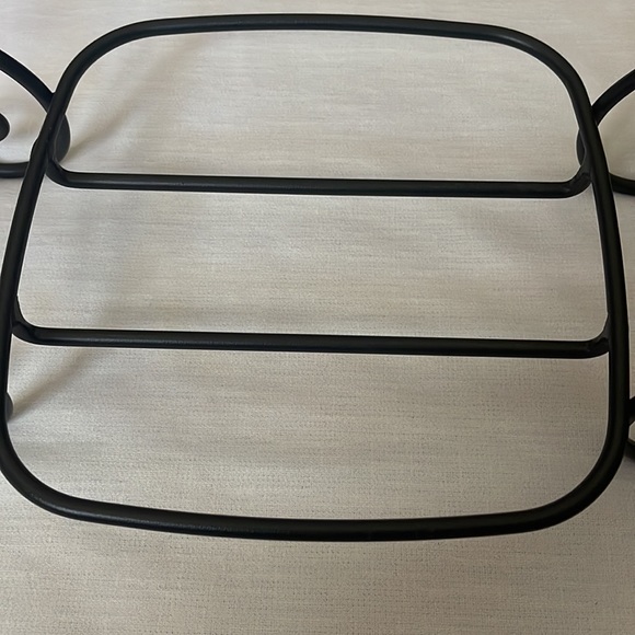 Longaberger Wrought Iron Casserole 8x8 - Picture 2 of 7